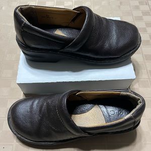 Born‎ Shoes Womens 8/39 Clog Slip On Black Leather Comfort Handcrafted Low Top